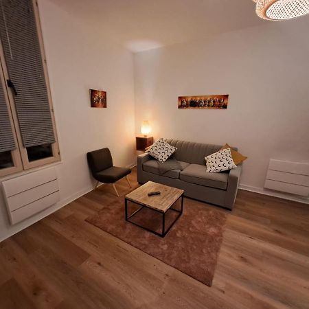 Le Saint Jean , Centre Historique, Wifi, Tout Equipe, Ideal Famille, Business, Ou Simple Escapade Niort Exterior foto