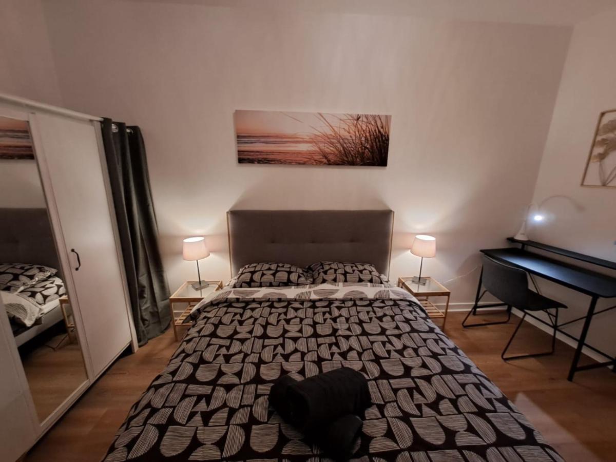 Le Saint Jean , Centre Historique, Wifi, Tout Equipe, Ideal Famille, Business, Ou Simple Escapade Niort Exterior foto